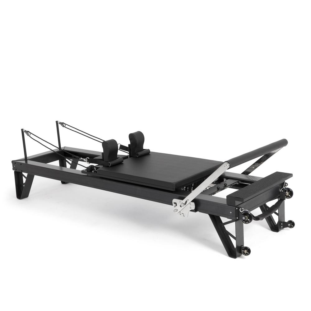Reformer Pilates de Aluminio HL 3. Apilable, ligero y versátil.